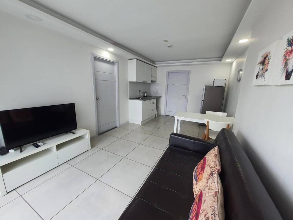 Garden Tropical Siam Apartment Pattaya Ngoại thất bức ảnh