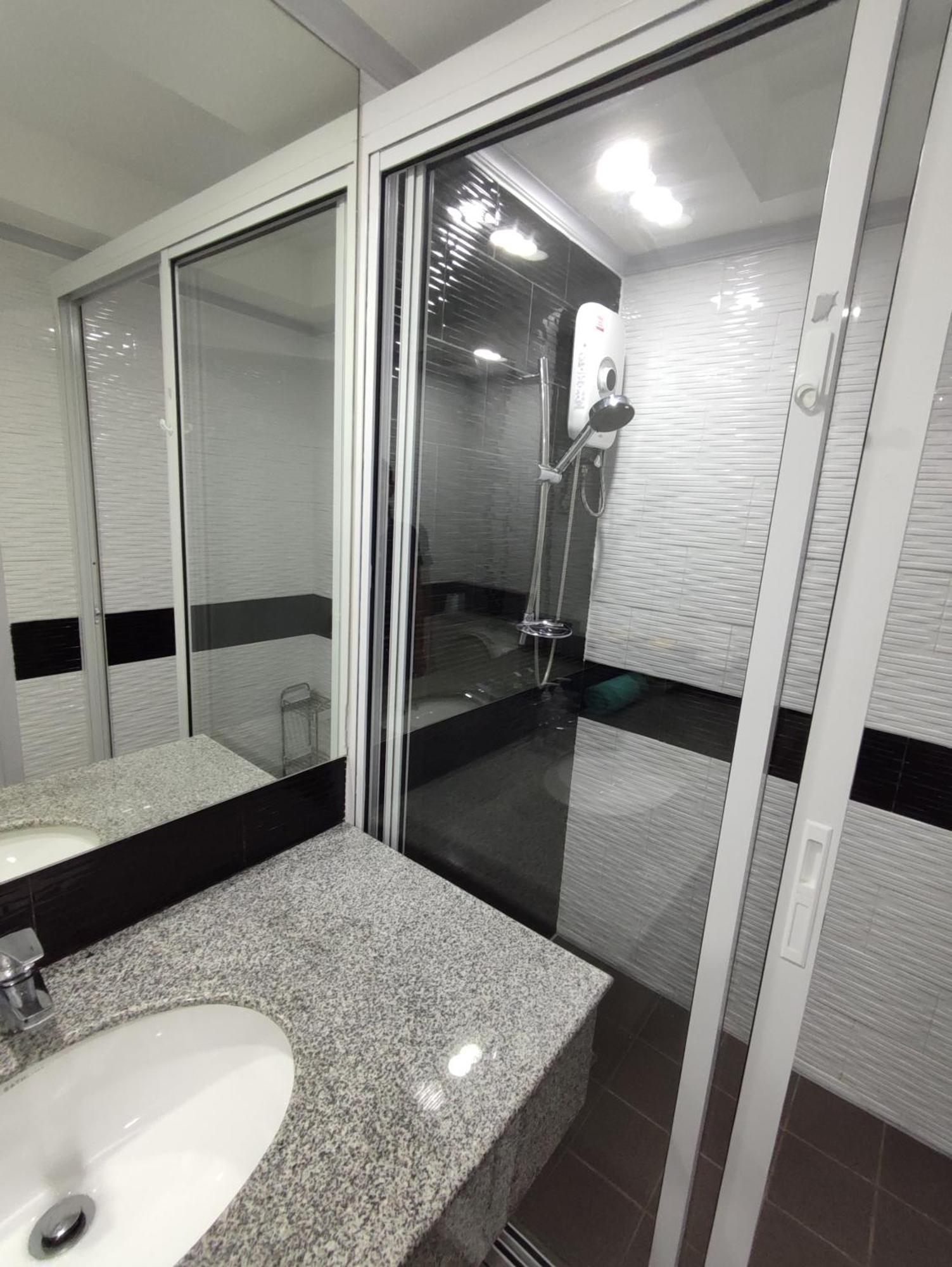 Garden Tropical Siam Apartment Pattaya Phòng bức ảnh