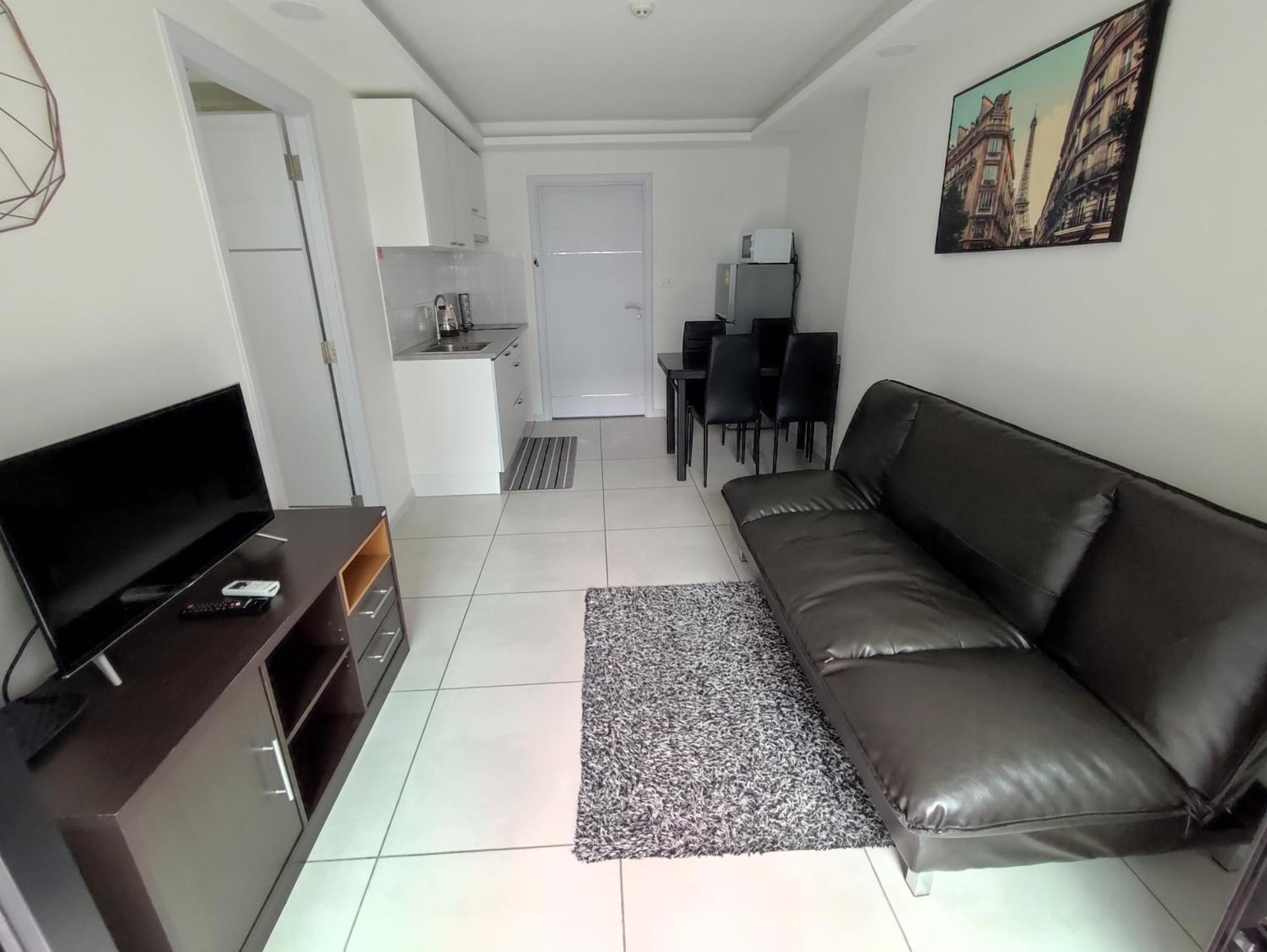 Garden Tropical Siam Apartment Pattaya Phòng bức ảnh