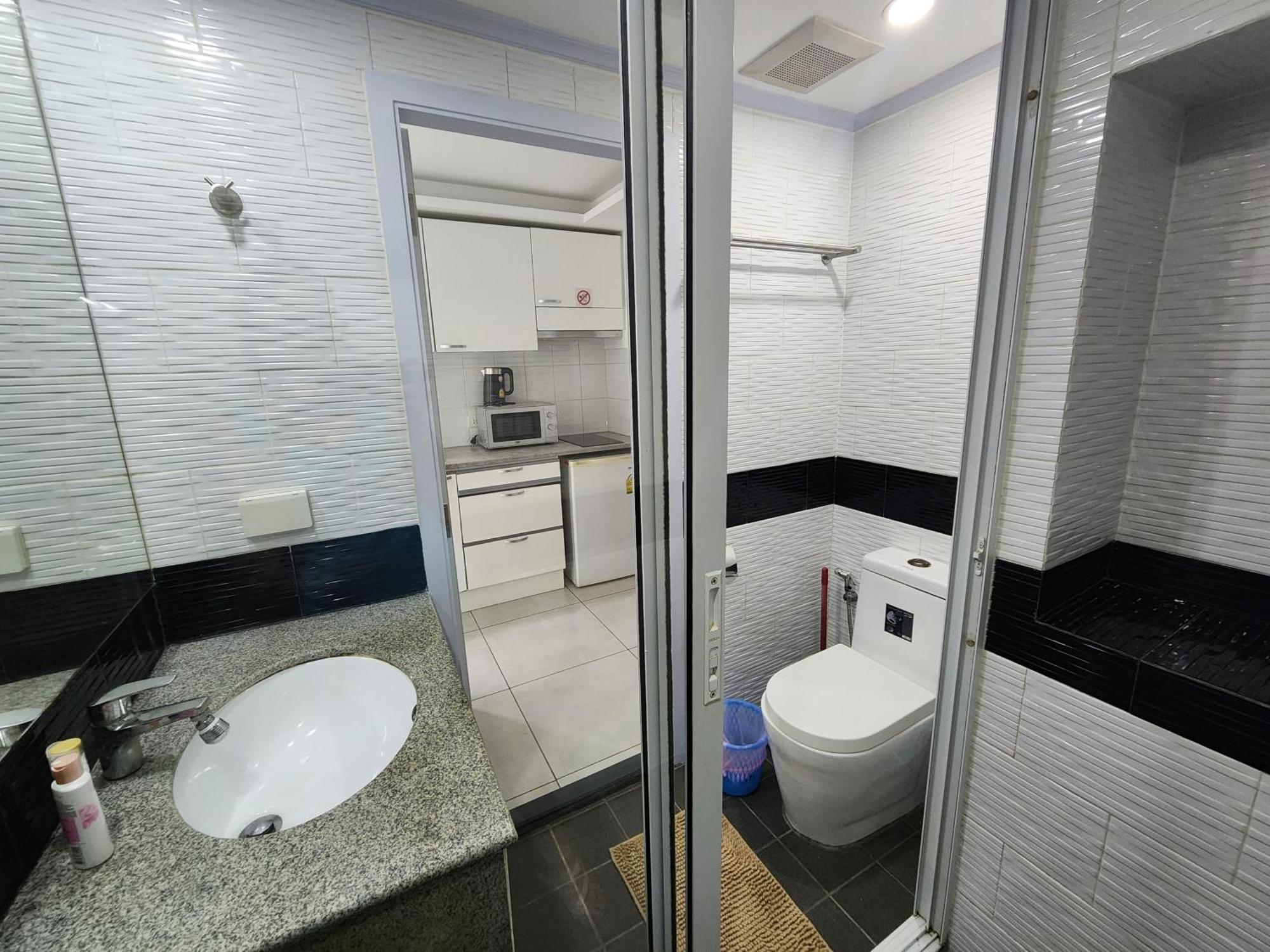 Garden Tropical Siam Apartment Pattaya Phòng bức ảnh